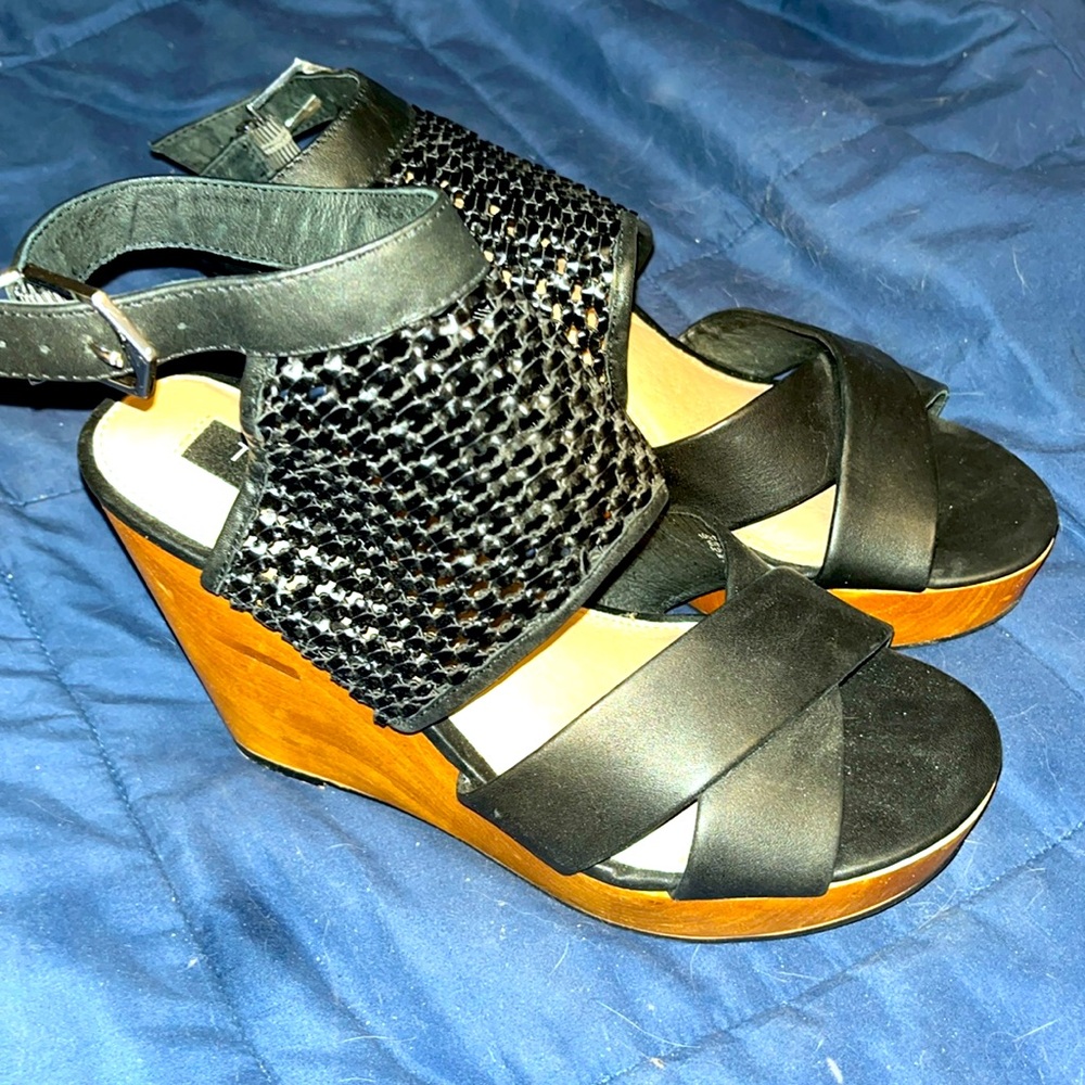 Black wooden wedge - torrid